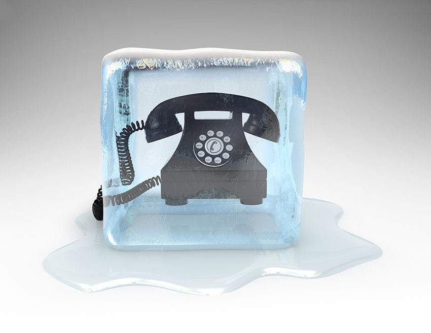 Recruiter Cold Calling: Warm Calls vs. Cold Calls